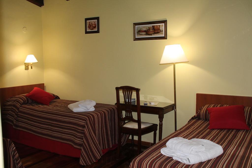 Hotel Las Azaleas Jardín América Cameră foto